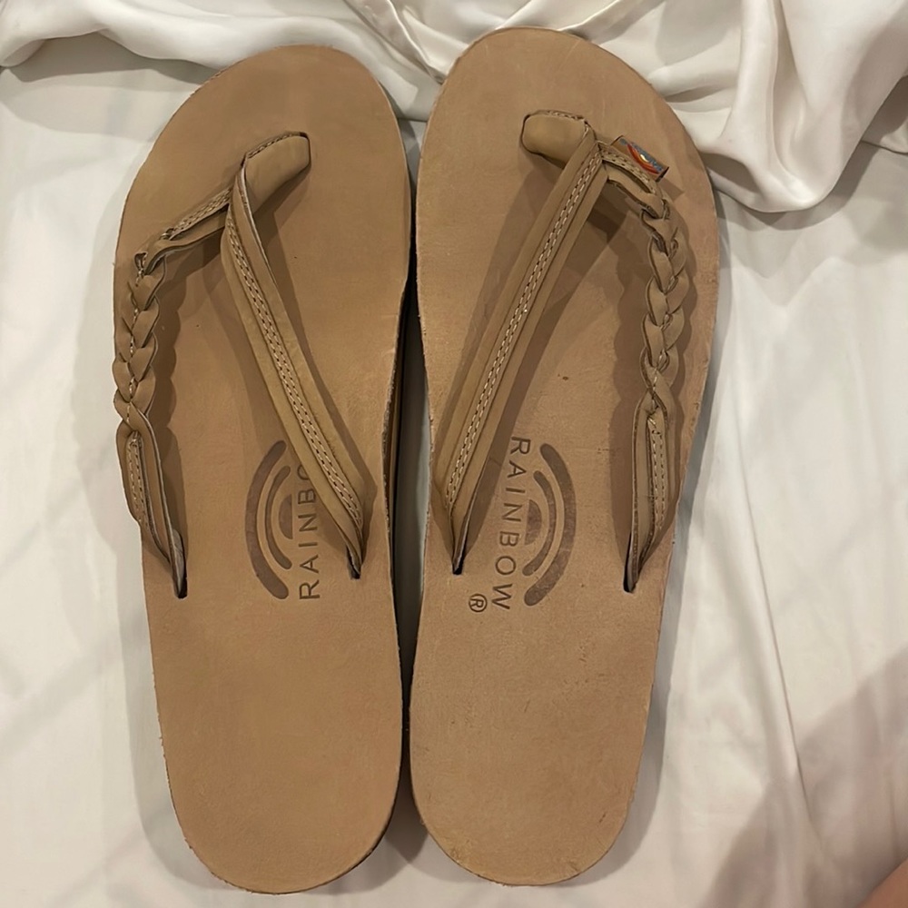 Women’s rainbows